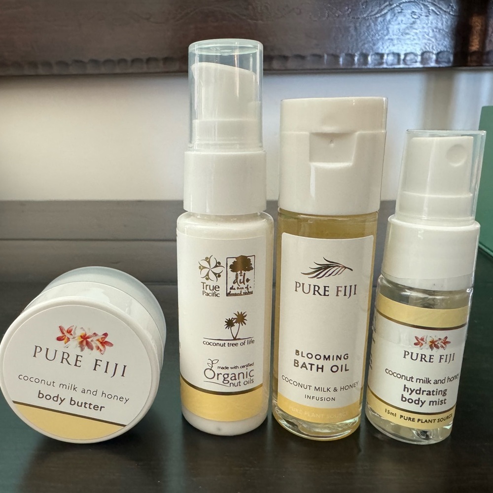 Pure Fiji Travel Size Gift Set - Coconut Body Butter/Nuts Oil/Bath Oil/Body Mist
